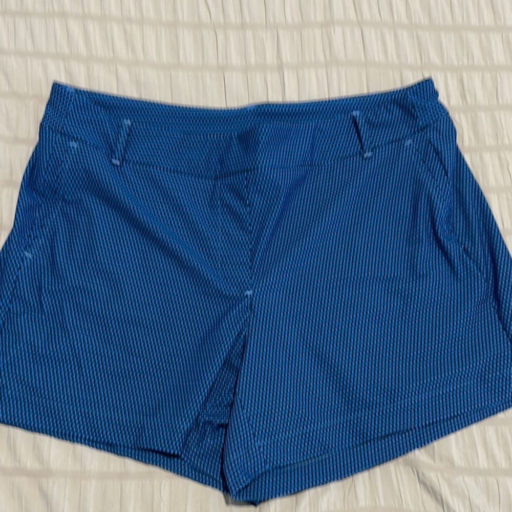 SPANX Blue sunshine Shorts Lightweight Casual